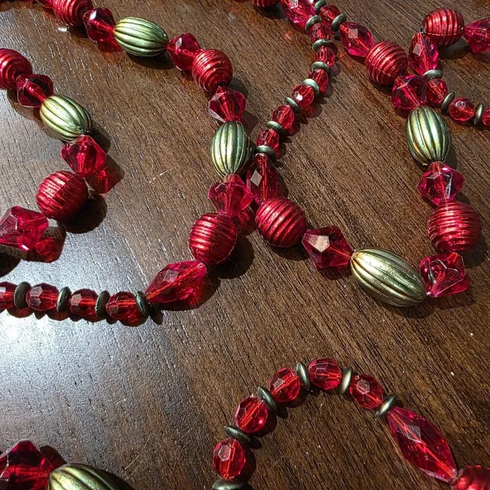 8 Vintage Red Green Plastic Bead Christmas Garland FACET Unbreakable 72 Ft.